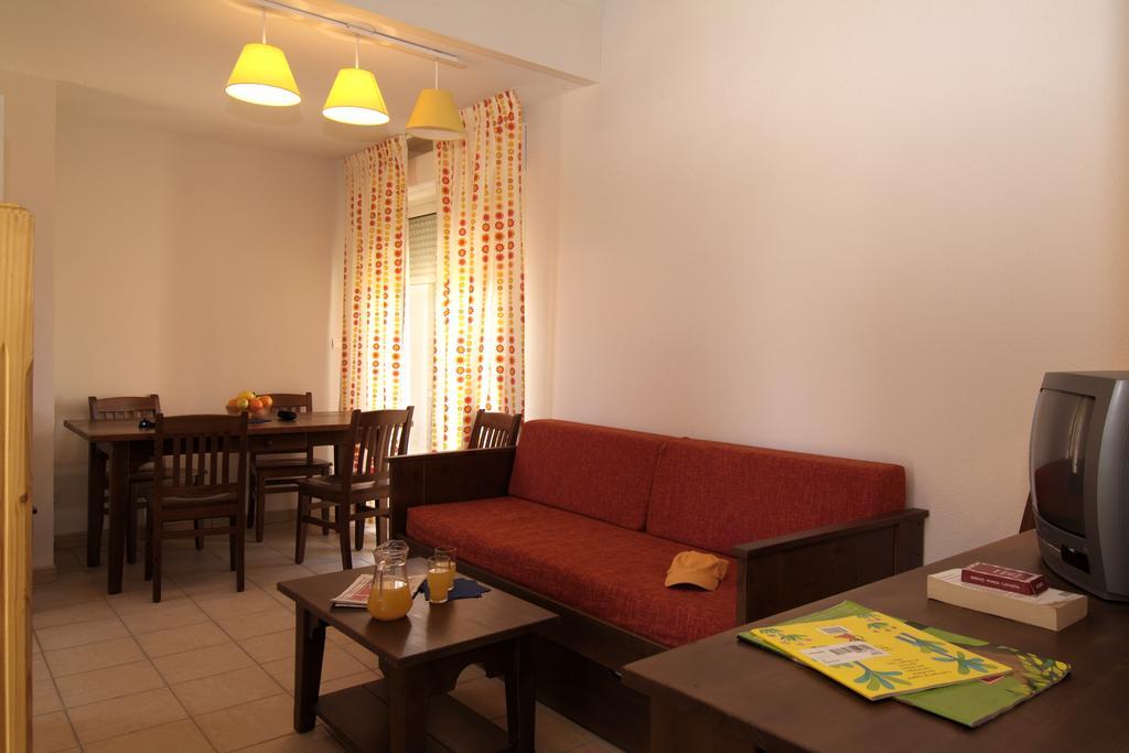 Terres De France - Domaine De Claire Rive Hotel Prayssac Buitenkant foto