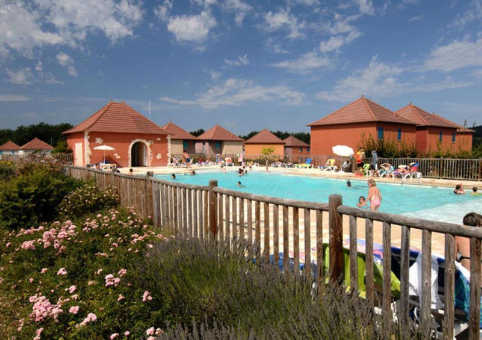 Terres De France - Domaine De Claire Rive Hotel Prayssac Buitenkant foto